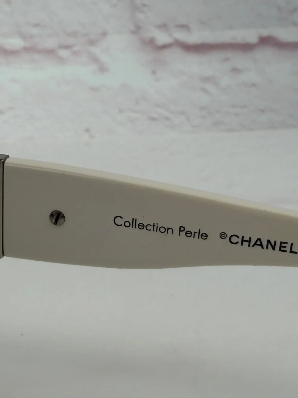 Y2K CHANEL White/Silver Frame Oversized Pearl Sunglasses-4177